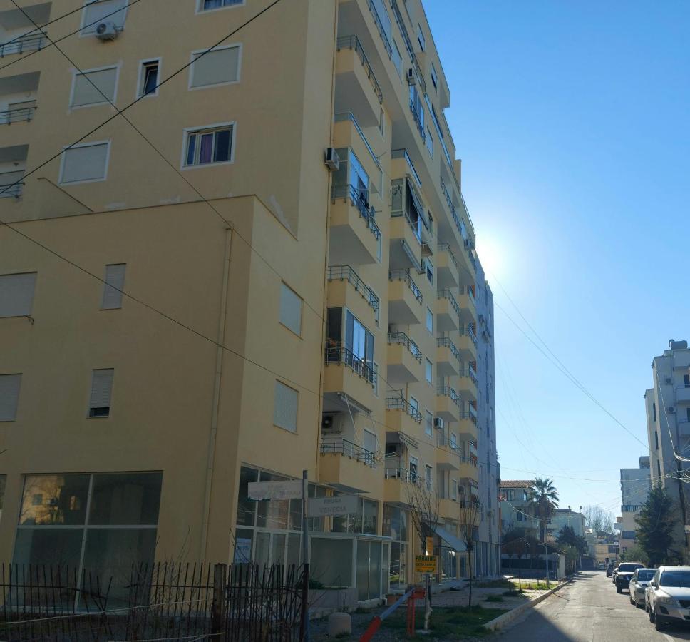 Bral Apartment 7 - Two-Bedroom With Seaview ドゥラス エクステリア 写真